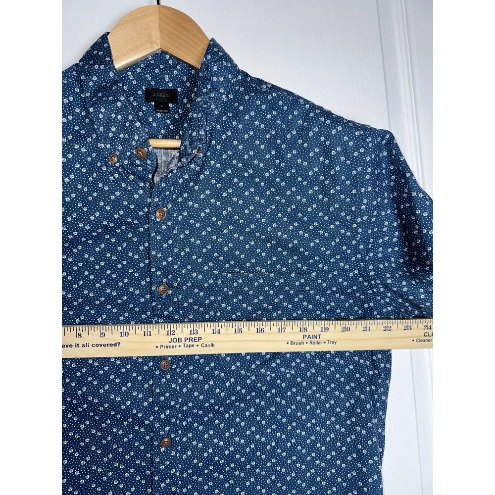 J. Crew Short Sleeve Button Down Shirt Mens Size‎ L Large Blue Geometric Print